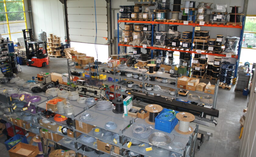 Das Lager von Spezialkabel Schmid.